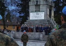 В Копривщица знаят че високо вдигната глава струва скъпо но