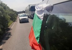 Камионите ще се движат с 20 км ч от Дунав мост