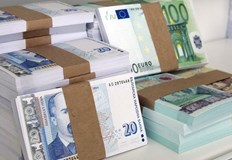България е завършила миналата година с рекорден държавен дълг и