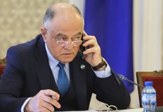 Съпредседателят на ДБ говори преди коалиционния съветПредложението за военна помощ