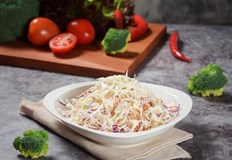 Един зеленчук консумиран във вид на салата или сок лекува