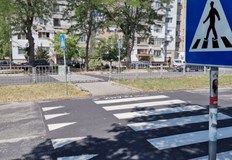 Откарани са в болница майката е в тежко състояниеШофьор блъсна