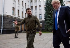 Британският премиер Борис Джонсън който вчера бе на изненадваща визита в