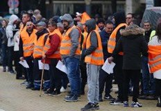 Започна националният протест на пътните строители пред парламентаПротест на българска