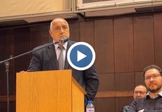 Стигна се до там че се бият в Министерството на