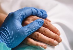 715 са новодиагностицираните с коронавирусна инфекция лица у нас за