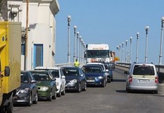 По голяма част от граничните пунктове на страната вече има