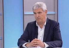 И стоките поскъпват и парите ни се обезценяват със сигурност