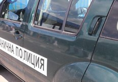 Те и шофьорът който се издирва превозвали 18 нелегални имигрантиВчера