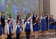 Детският младежки хор Свети Георги Победоносец към Общинския младежки дом