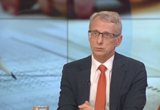 Висшето образование в Европа има три степени бакалавър магистър