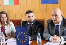 Регулярни срещи с туроператорите от Северна България започват областните управители
