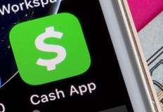 Приложението Titan Cash за мобилни плащания пуска нова функция която