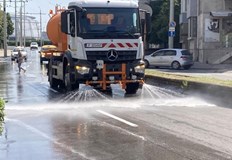 Стартират дейностите по механизирано миене на улиците и булевардите в