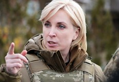 Седем хуманитарни коридора за евакуиране на хора от обсадени райони