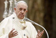 Папа Франциск заяви че се е отказал от плана да