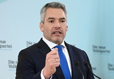 Очаква се Нехамер утре ще бъде в Киев и в