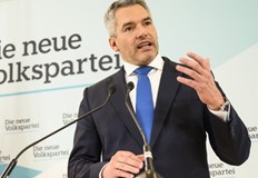 Тя е продължила около 90 минутиАвстрийският канцлер Карл Нехамер съобщи