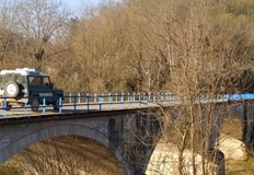 Вече повече от 20 часа продължават следствените действия и огледите