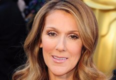 То трябваше да започне на 25 май от БирмингамКанадската певицаСелин