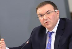 Изнесе информация за закононарушения от сегашния директорБившият министър на здравеопазването