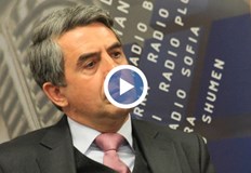 По думите му управляващите трябва да кажат дали индиректно не