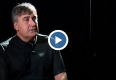 Разказва че е имал мечти да се срещне с трима