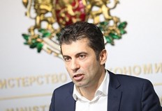 Министър председателят Кирил Петков заяви че Продължаваме промяната няма да вземе