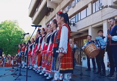 Сцената ще бъде до Съдебната палатаОбщинският детски център за култура