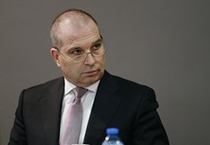 АПИ не може повече да възлага каквито и да било дейности