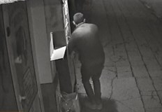 Два сигнала за посегателства над кафеавтомати са постъпили вчера в