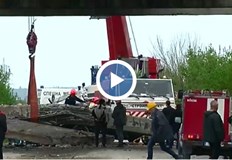 Част от надлез се срути на пътя край град Девня