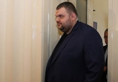ЕДИН МИЛИАРД И ДВЕСТА МИЛИОНА Толкова са активите на Пеевски посочени