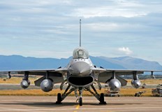 Опасяват се от изтичане на секретни данни за самолетите към