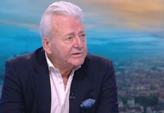 Журналистът коментира трябва ли Елеонора Митрофанова да бъде обявена за