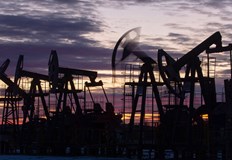 ЕС работи за налагане на петролно ембарго на РусияЕвропейската комисия