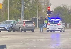 Лека катастрофа стана на кръстовището на бул Г М Димитров