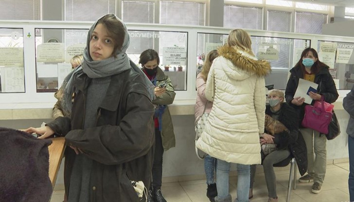 82 000 украински граждани имат статут на временна закрила в България