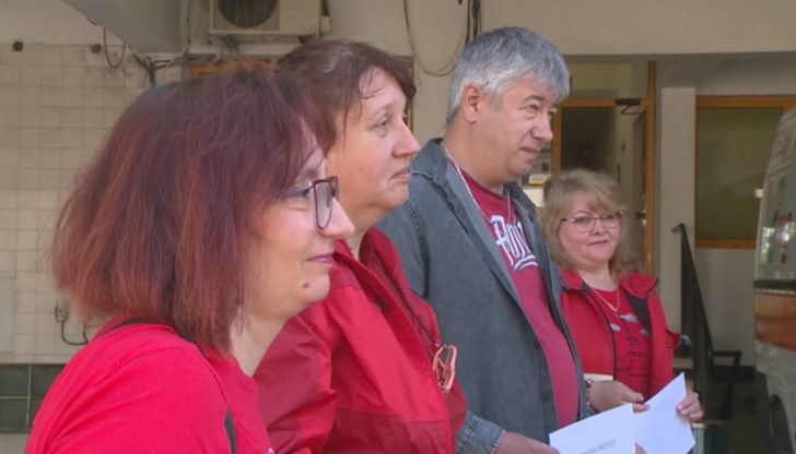 Настояха за законова промяна, която да им позволи да създадат самостоятелна съсловна организация и достойно заплащане на труда им Настояха за законова промяна, която да им позволи да създадат самостоятелна съсловна организация и достойно заплащане на труда им