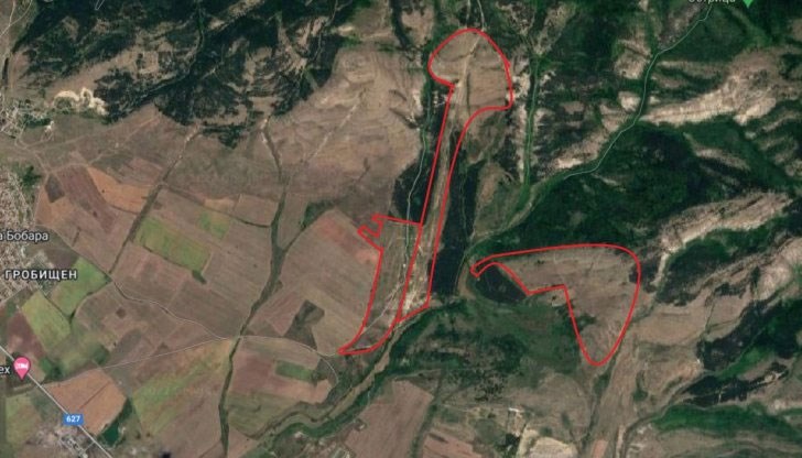 Общата сума, за която са купени 1411 декара земя, е 107 563 лв. или около 76 лв. на декар Общата сума, за която са купени 1411 декара земя, е 107 563 лв. или около 76 лв. на декар