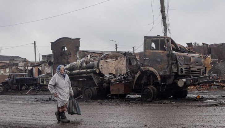 Украинското правителство заяви, че руските сили са блокирали 45 автобуса, изпратени, за да евакуират цивилни от обсадения град Мариупол