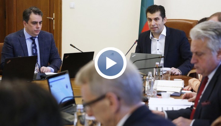 "Най-накрая имаме механизъм, който засилва контрола върху главния прокурор“, подчерта министър-председателят Петков