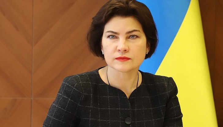 Ирина Венедиктова обяви, че екипът ѝ работи по почти 8000 случаи на военни престъпления от цяла Украйна, включително екзекуции без присъда, сексуално насилие и принудително депортиране на деца в Русия