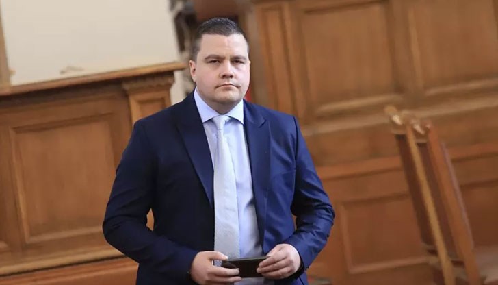 Издигнаха Гюров от спортна злоба, само и само БНБ да не е в ИТН Издигнаха Гюров от спортна злоба, само и само БНБ да не е в ИТН