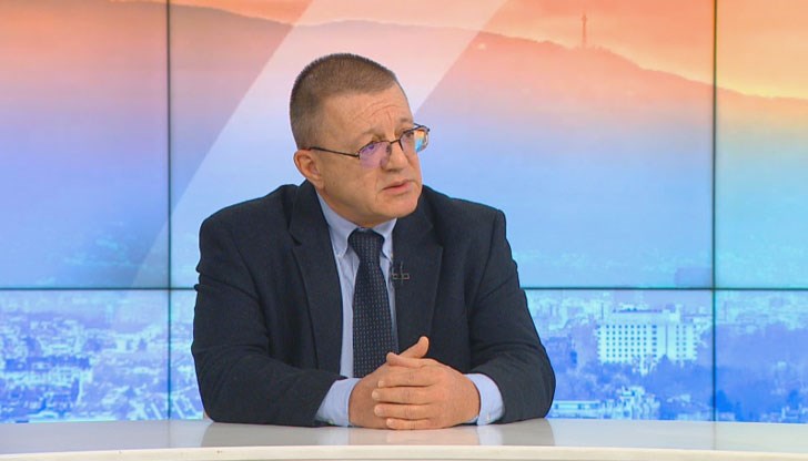 Търси безпринципни компромиси. Ние може да дадем на Украйна всички средства, от които се нуждае, категоричен бе той Търси безпринципни компромиси. Ние може да дадем на Украйна всички средства, от които се нуждае, категоричен бе той