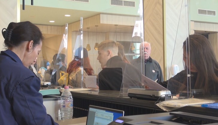 Със средствата ще бъдат изплатени над 11 млн. лв. с включен 9% ДДС на 328 юридически лица Със средствата ще бъдат изплатени над 11 млн. лв. с включен 9% ДДС на 328 юридически лица