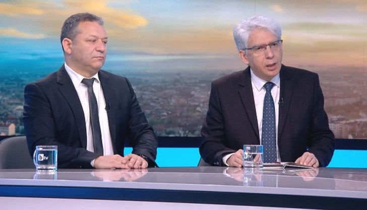 „И тук вече въпросът стои наистина пред България относно това доколко може да се наруши националната сигурност на страната. В това отношение трябва да има дебат“, отбеляза Димитър Гърдев „И тук вече въпросът стои наистина пред България относно това доколко може да се наруши националната сигурност на страната. В това отношение трябва да има дебат“, отбеляза Димитър Гърдев