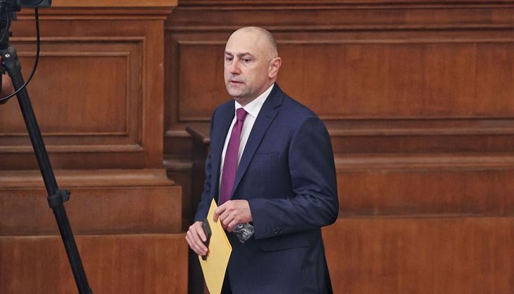 Със "за" гласуваха едва 58 народни представители от ИТН и ДПС