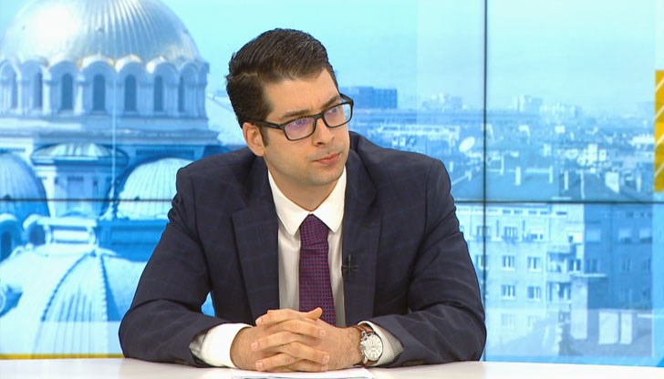 Проблемът е че в България няма достатъчно добра социална система, която да таргетира хората, подчерта ившият служебен вицепремиер