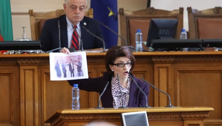 ГЕРБ: Петков няма неотложни ангажименти, разхожда се пеш из София